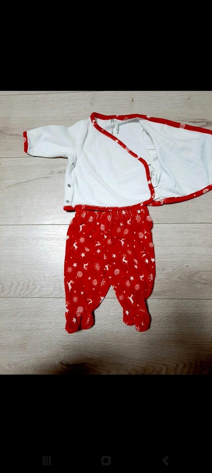 Pyjama Noël 3 mois - photo numéro 2
