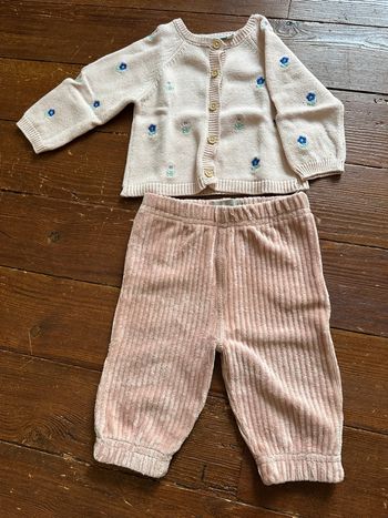 Ensemble Bout’chou rose pantalon gilet 3 mois