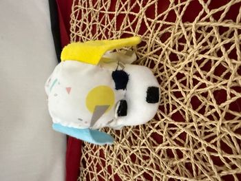 Petit chien publicité Maëlle parfum bébé de Irène Clayeux, années 80, RARE en très bon état, longueu