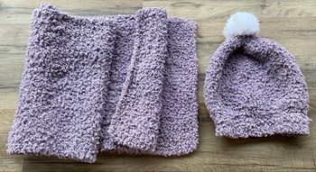 Écharpe bonnet