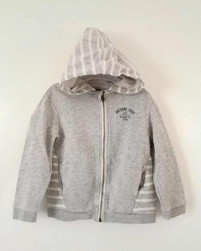 Veste à capuche - photo numéro 2