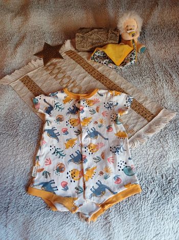 Barboteuse bébé garçon taille 3 mois neuve