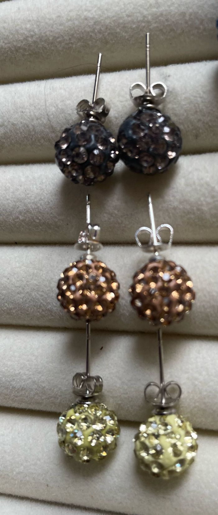 Boucles d’oreilles fantaisie - photo numéro 6
