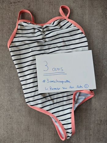 Maillot de bain à rayures