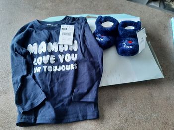 Lot cadeau naissance neuf