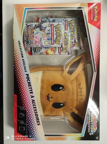 Coffret Pochette pokémon évolution prismatique