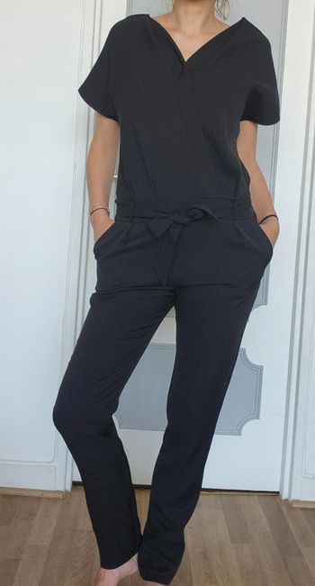 Combinaison noire taille 36