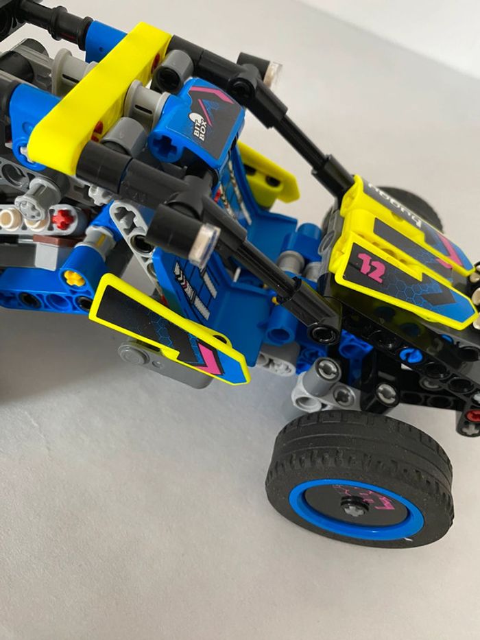 LEGO Technic 42164 - Buggy tout-terrain de Course - Complet avec boîte et notice - photo numéro 7