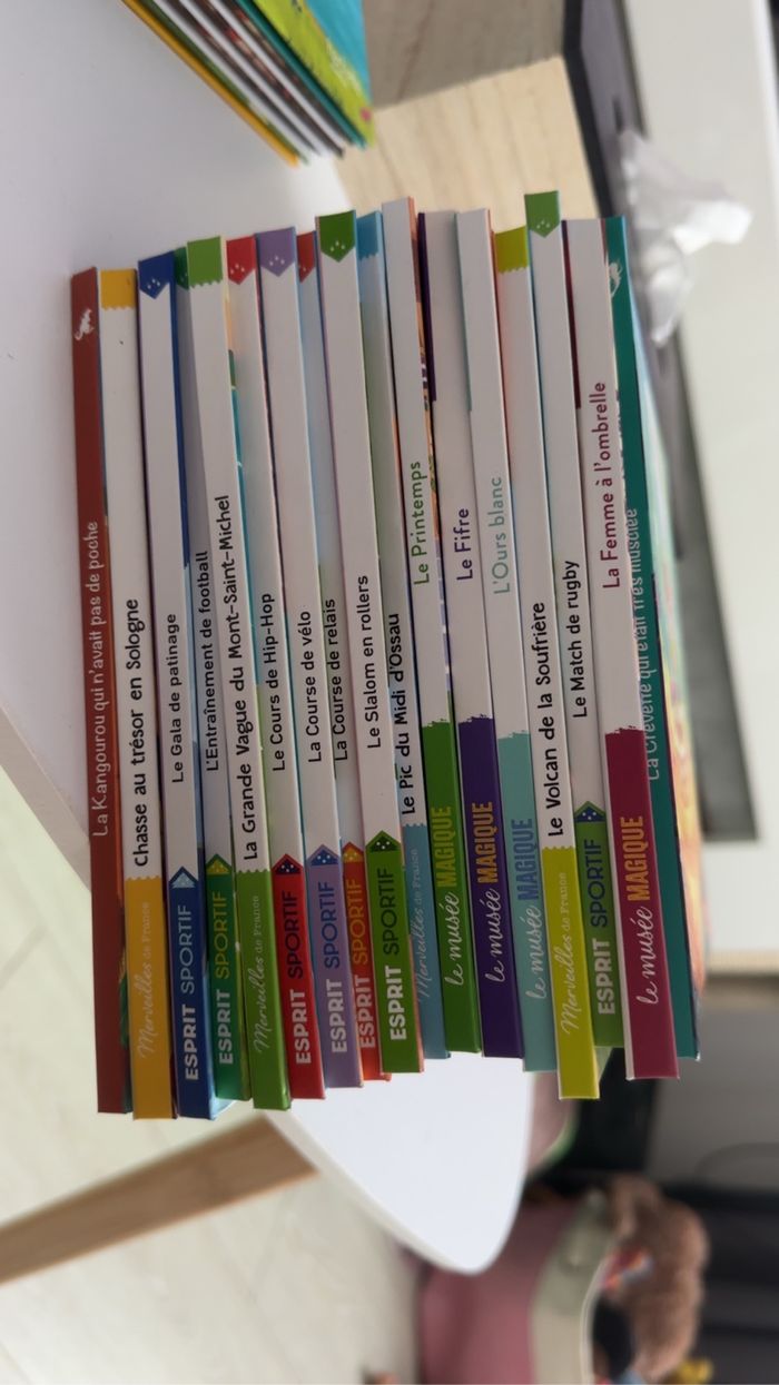 Lot 18 livres macdo