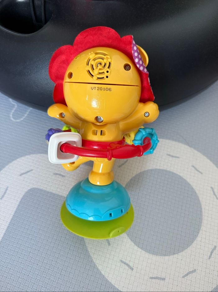 VTech P'tit Lion à Ventouse - photo numéro 2