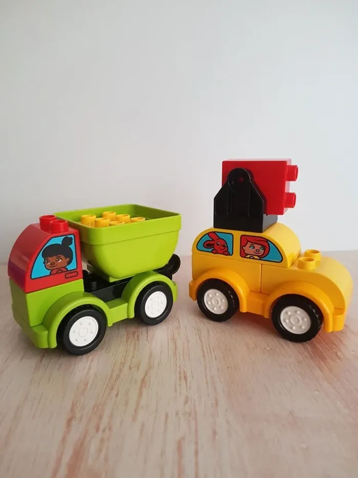 Camion transporteur et véhicules Lego Duplo - photo numéro 9