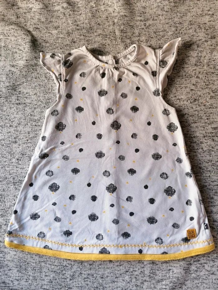 Robe fille taille 12 mois
