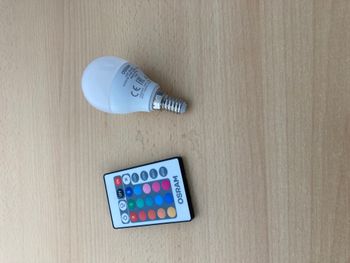 ampoule led	osram	variations de blanc et couleurs