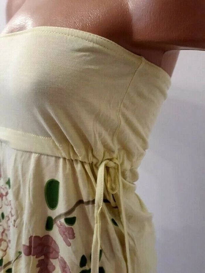 Beau haut jaune fleuris forme bustier Chillytime T: 36 - photo numéro 2