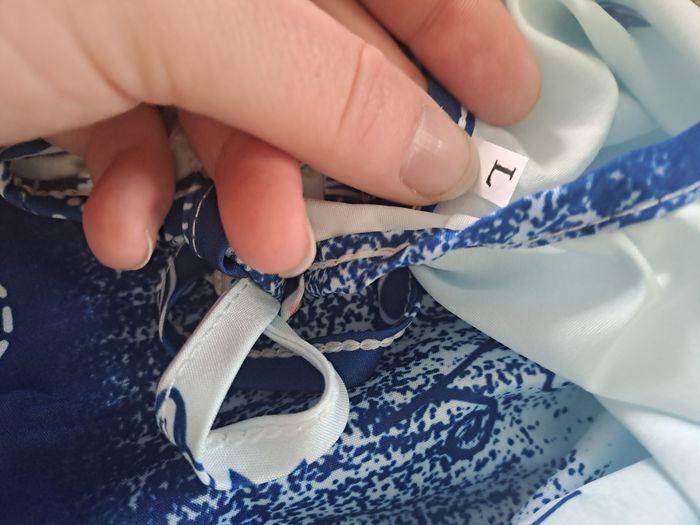 Blouse motifs fleuris - photo numéro 3