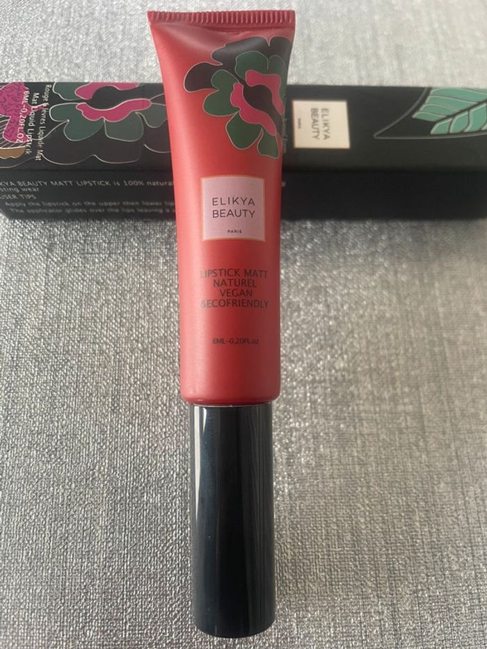 Rouge à lèvres liquide mat, vegan - photo numéro 2