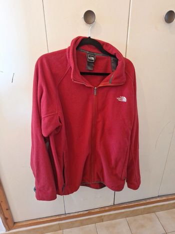 Gilet polaire rouge the north face XL