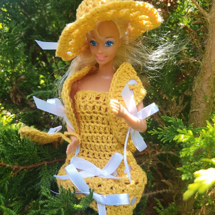 Vêtements pour Barbie 3 € - photo numéro 8