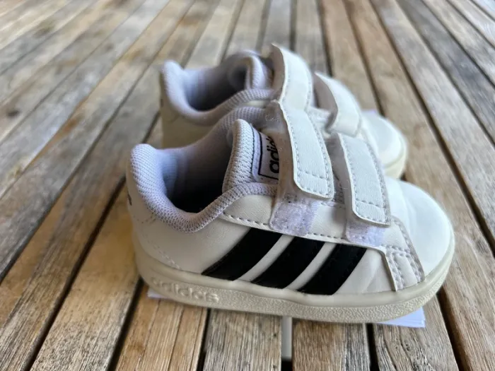 Sneakers à scratch Adidas Grand Court Lifestyle - pointure 18 - photo numéro 5