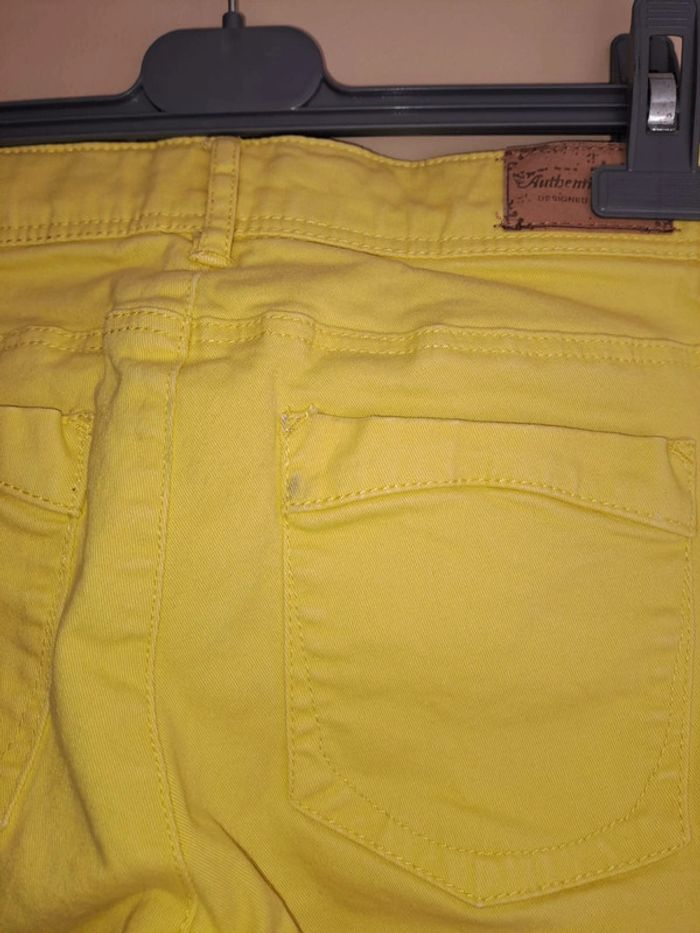 Lot de 2 pantalons fille la redoute 14 ans légers fonds de tâches à peine visible - photo numéro 5