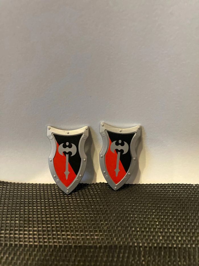 Playmobil lot 2 boucliers chevalier motif hallebarde hache moyen âge pièces détachées - photo numéro 3