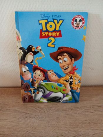 Livre Disney Pixar toy Story 2. Club du livre Disney