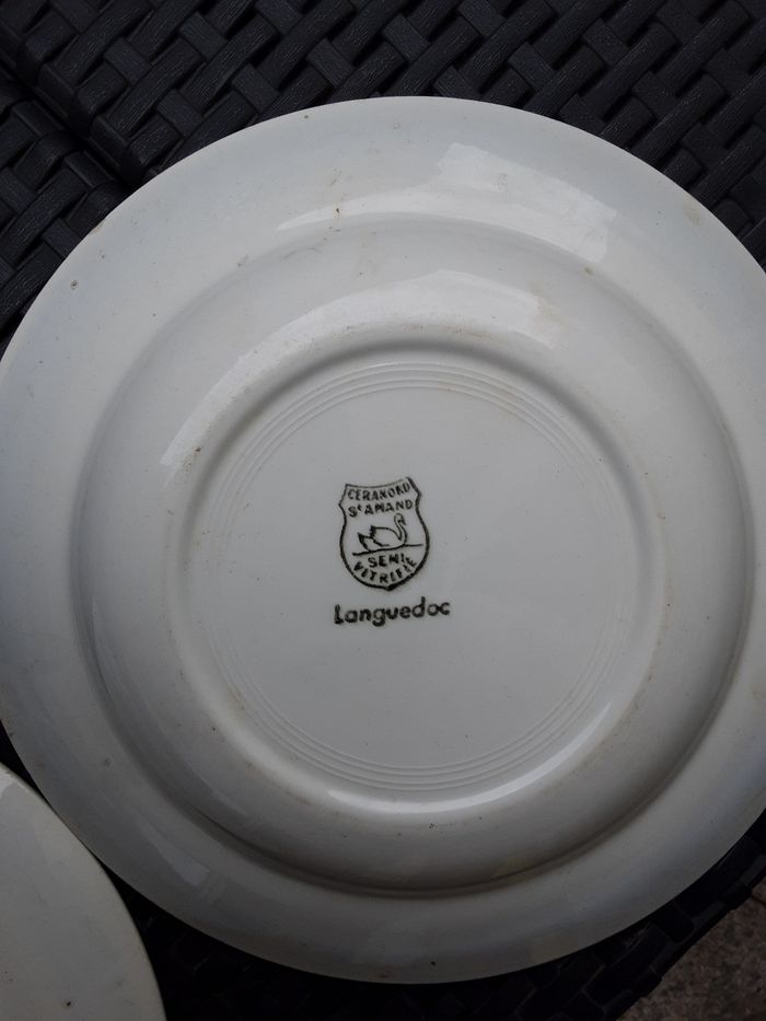 Lot de 2 assiettes creuses vintage de 23 cm en semi porcelaine de st amand - photo numéro 6