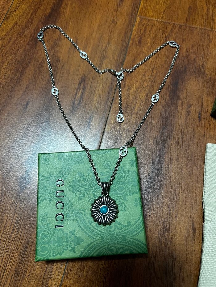 Collier iconique Gucci en argent sterling, motif tournesol. - photo numéro 2