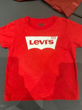 TEE shirt Levis