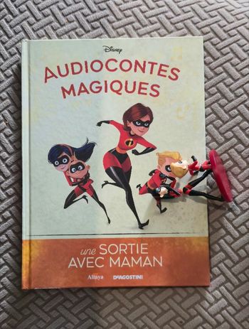 Numéro115 Livre + figurine édition audiocontes Magiques Altaya édition disney audio compte conte