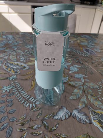 Gourde bleu turquoise neuve 