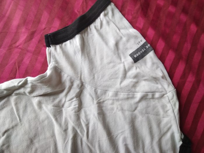 Tee shirt court - photo numéro 3