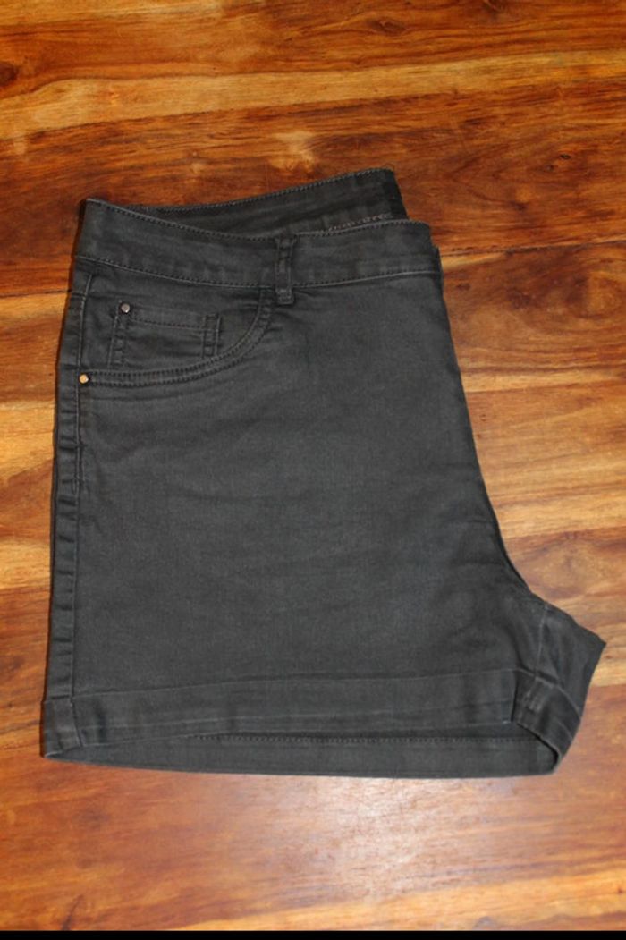 Short jean’s – Noir – Etam - 42 - photo numéro 7