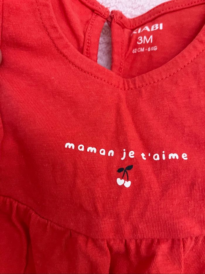 Robe rouge 3 mois - photo numéro 2