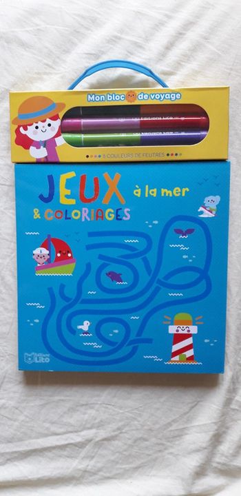 Bloc de voyage coloriages