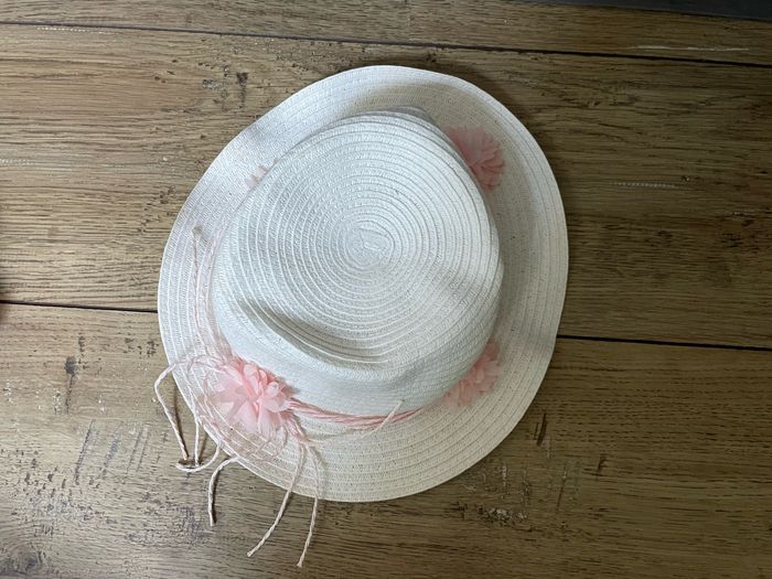 Chapeau fille - photo numéro 2
