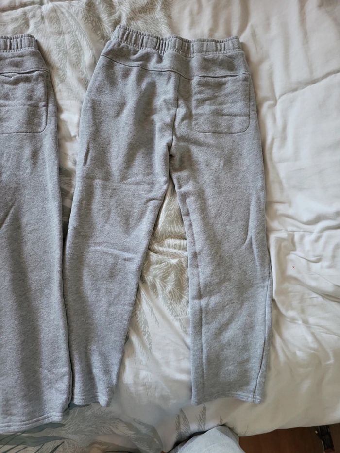 Mot 2 pantalons survêtement 10 ans kiabi - photo numéro 4
