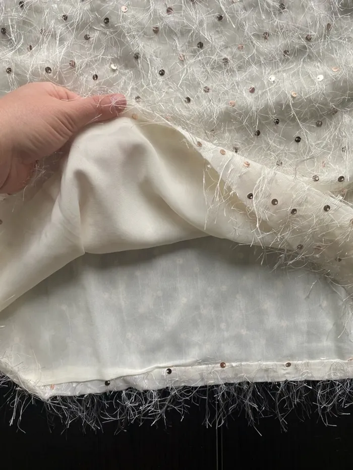 Haut paillettes beige neuf Taille L - photo numéro 5