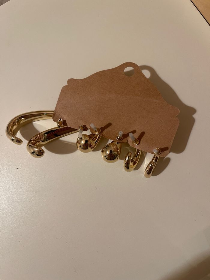 Lot de boucle d’oreilles - photo numéro 2