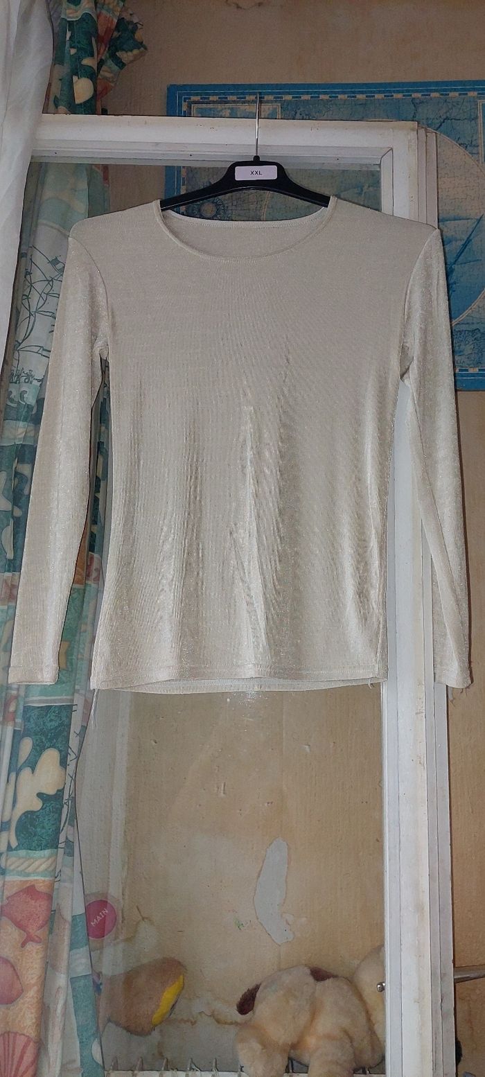 Pull blanc nacré
