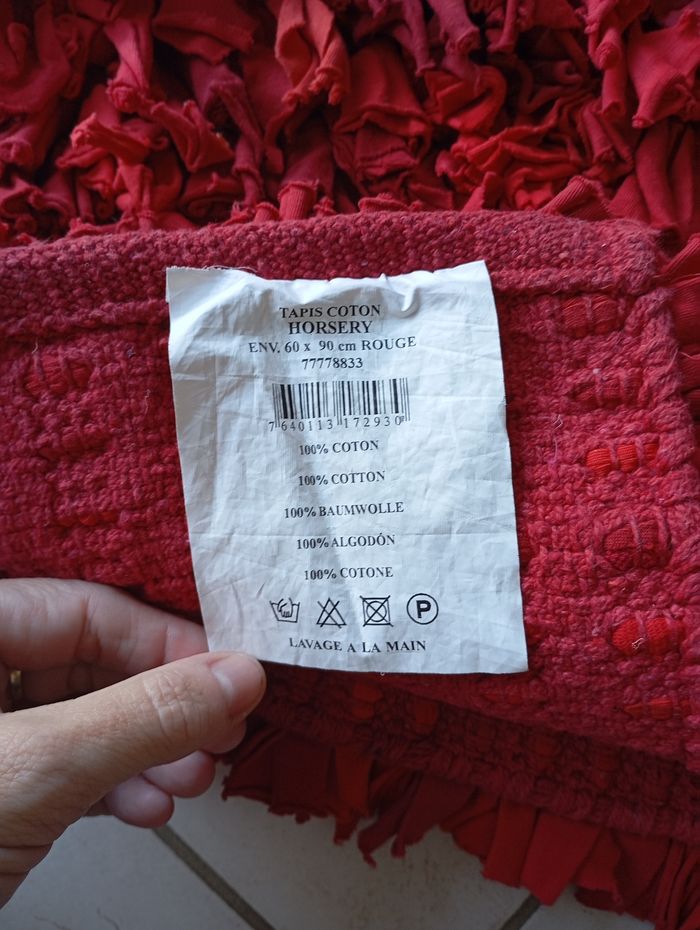 Tapis en tissus Shaggy 60x90 neuf - photo numéro 4