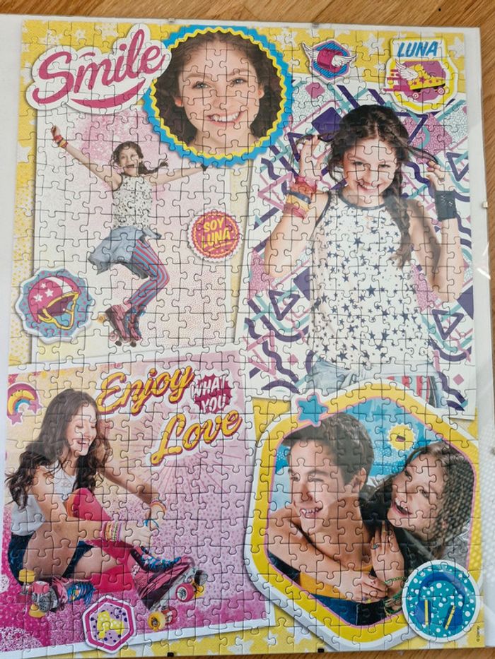 Puzzle soy luna