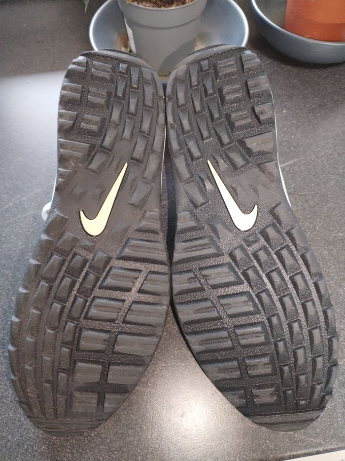 Nike air Max 1 T42,5 - photo numéro 5