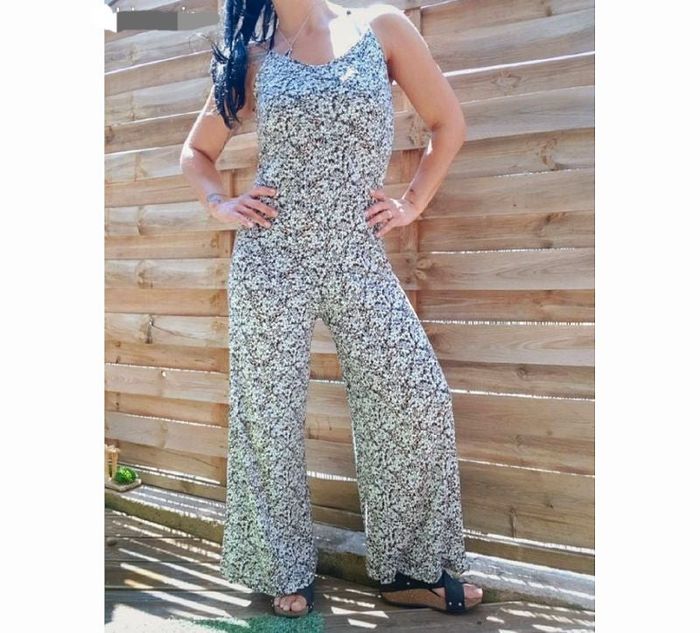 Combinaison jumpsuit florale liberty Zara Fines bretelles Collection «Fall Winter»