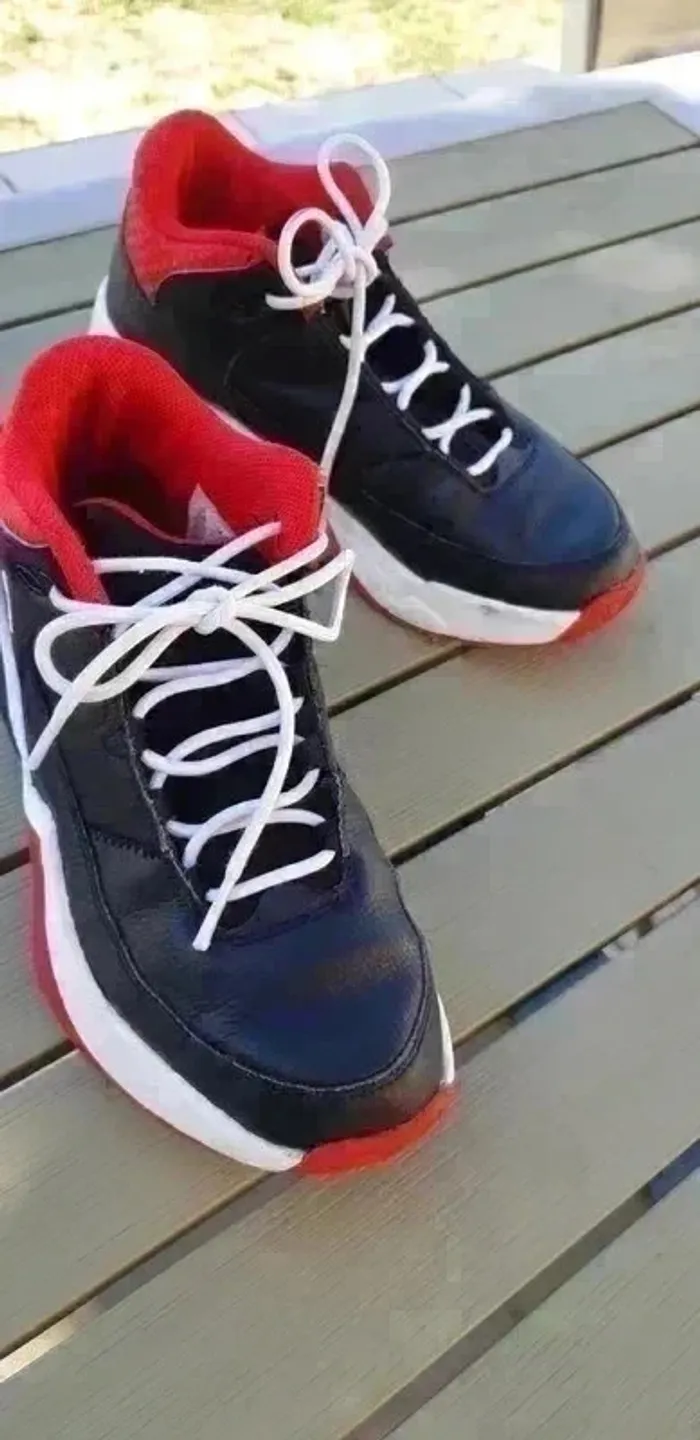 Basket nike air garçon Jordan taille 38 - photo numéro 4