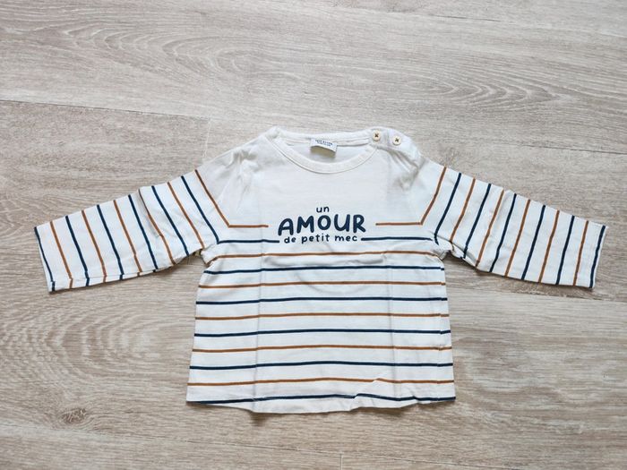 T-shirt