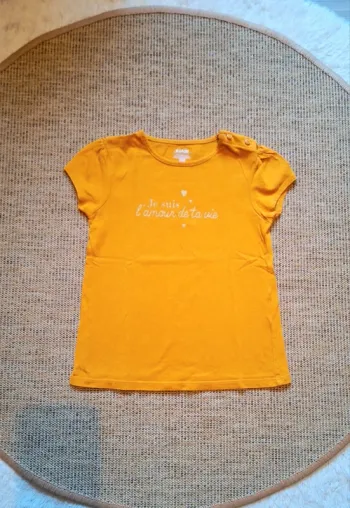 Tee-shirt fille en 3 ans