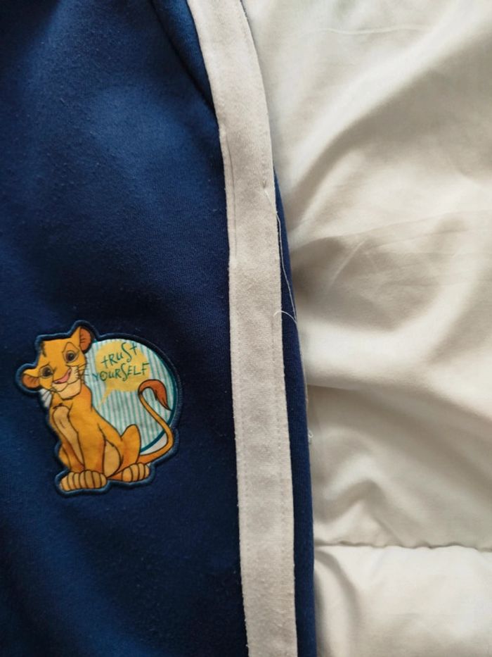 Pantalon jogging simba 6 ans - photo numéro 2