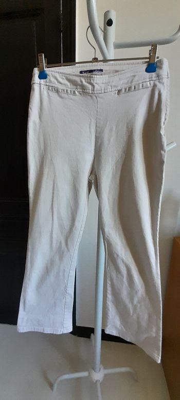 Pantalon 3 quarts T 40