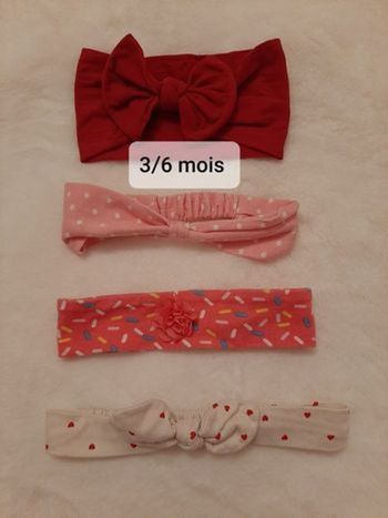 Lot 4 bandeaux 3/6 mois